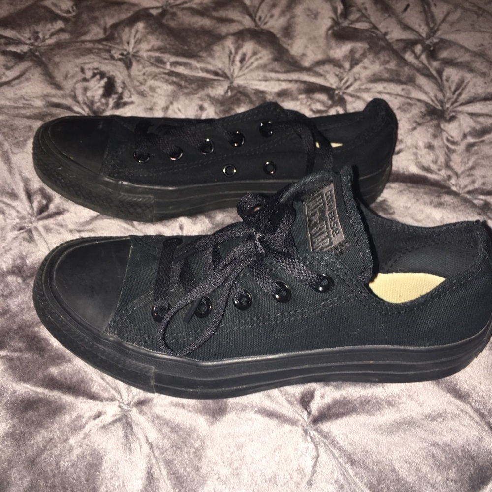 Black Converse